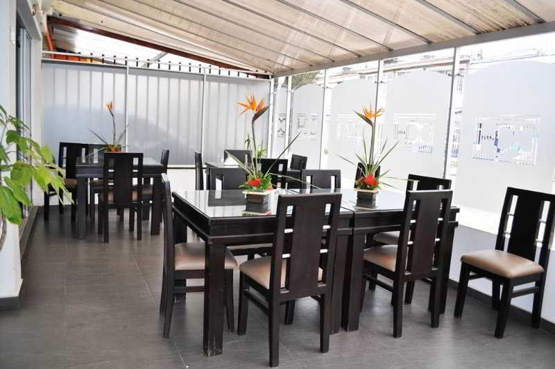 Hotel Quality Comfort House Bogota Exterior photo